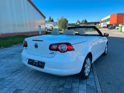 Gebraucht VW Eos 122 PS (89 kW) 2010 Weiß Cabrio