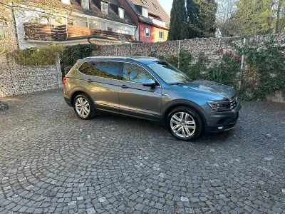 Gebraucht VW Tiguan Allspace 190 PS (139 kW) 2018 Grau SUV