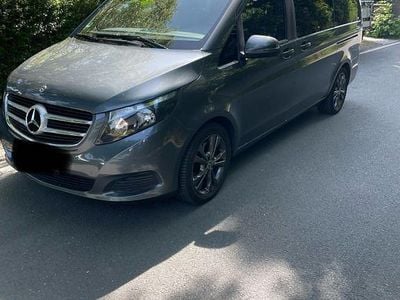 Mercedes V250