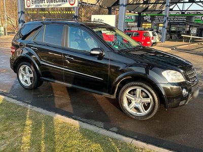 Second-hand Mercedes ML420 360 CP (264 kW) 2007 Negru SUV