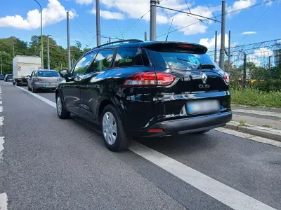 Gebraucht Renault Clio GrandTour Dynamique 73 PS (53 kW) 2017 Schwarz Kombi