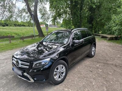 Mercedes GLC250