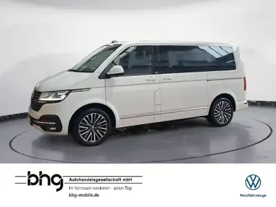Gebraucht VW Multivan Comfortline 199 PS (146 kW) 2021 Weiß Van / Kleinbus