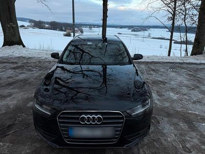 Gebraucht Audi A4 Design 177 PS (130 kW) 2014 Schwarz Kombi