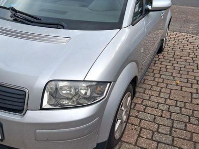 Audi A2