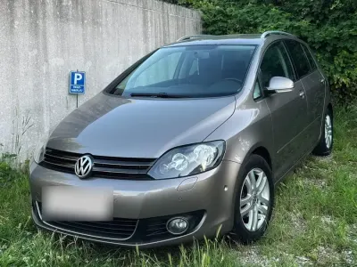 Gebraucht VW Golf Plus Cross 122 PS (89 kW) 2009 Braun Van / Kleinbus
