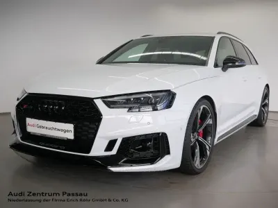 Gebraucht Audi RS4 Ambiente 450 PS (330 kW) 2019 Gletscherweiss metallic Kombi