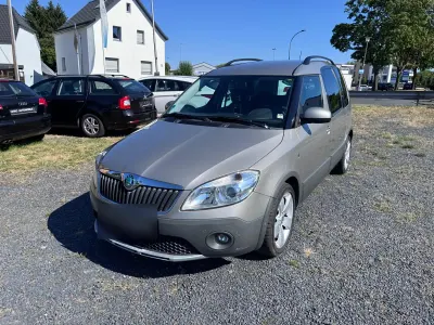 Gebraucht Skoda Roomster 86 PS (63 kW) 2013 Beige Van / Kleinbus