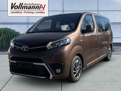 Gebraucht Toyota Proace Verso Comfort 150 PS (110 kW) 2016 Barriquebraun metallic Kombi
