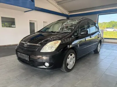 Gebraucht Toyota Corolla Verso 110 PS (80 kW) 2002 Schwarz Van / Kleinbus