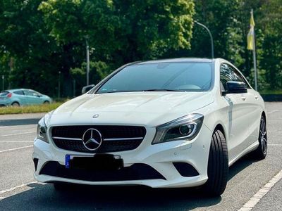 Mercedes CLA200