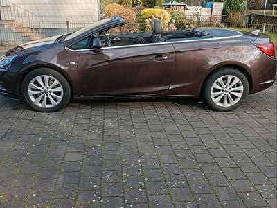 Gebraucht Opel Cascada Eco 140 PS (102 kW) 2016 Braun Cabrio