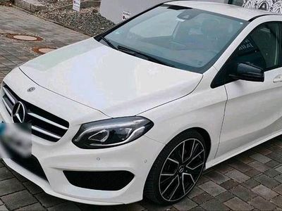 Second-hand Mercedes B220 184 CP (135 kW) 2017 Alb Monovolum