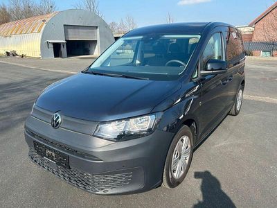 Usata VW Caddy Basis 102 CV (75 kW) 2021 Blu Monovolume