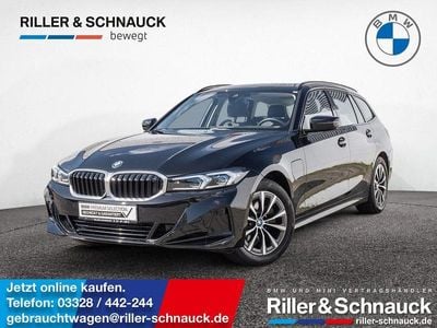 BMW 330e