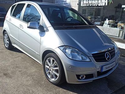 Gebraucht Mercedes A160 Avantgarde 95 PS (69 kW) 2009 Silber Van / Kleinbus