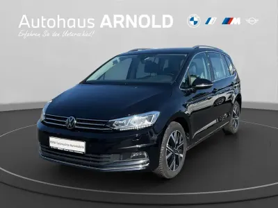 Gebraucht VW Touran Highline 150 PS (110 kW) 2023 Schwarz Van / Kleinbus