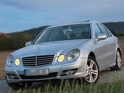Mercedes E280