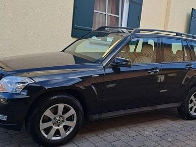 Gebraucht Mercedes GLK200 143 PS (105 kW) 2010 Schwarz SUV