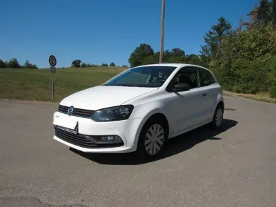 Gebraucht VW Polo 60 PS (44 kW) 2014 Weiß Kleinwagen