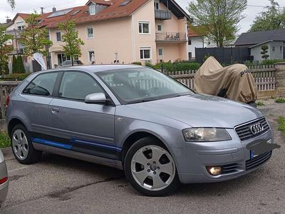 Grau Gebraucht 2003 Audi A3 Attraction Kleinwagen | 3.300 € (Etwas zu teuer)