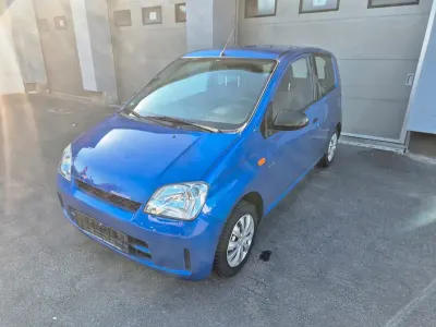 Gebraucht Daihatsu Cuore Plus 58 PS (42 kW) 2004 Blau Kleinwagen