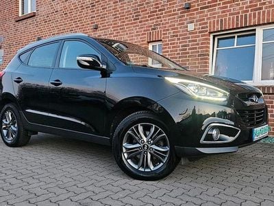 Gebraucht Hyundai Tucson 116 PS (85 kW) 2015 Schwarz SUV
