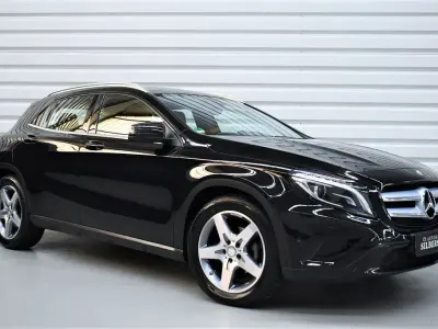 Używany Mercedes GLA220 Urban 170 KM (125 kW) 2015 Czarny SUV