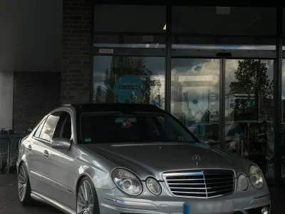 Gebraucht Mercedes E500 306 PS (225 kW) 2002 Limousine