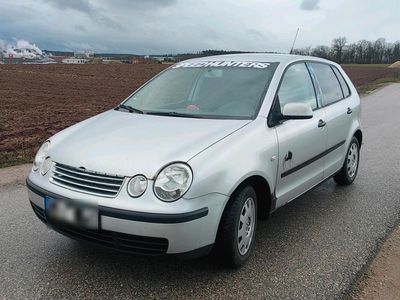 Gebraucht VW Polo 64 PS (47 kW) 2003 Silber Kleinwagen