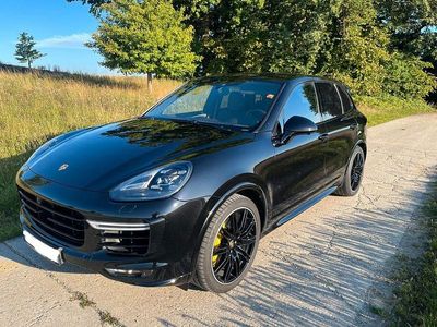 Gebraucht Porsche Cayenne Turbo S 570 PS (419 kW) 2015 Schwarz SUV