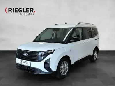Neu Ford Tourneo Courier Titanium 125 PS (91 kW) 2025 Weiß Van / Kleinbus