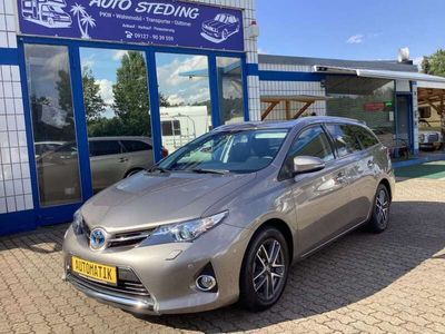 Toyota Auris Hybrid