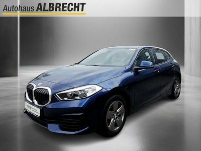 Blau Gebraucht 2019 BMW 118 Advantage Kleinwagen | 16.990 € (Fairer Preis)