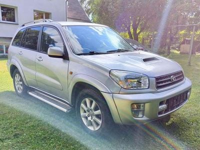 Silber Gebraucht 2003 Toyota RAV4 SUV | 2.700 € (Teuer)