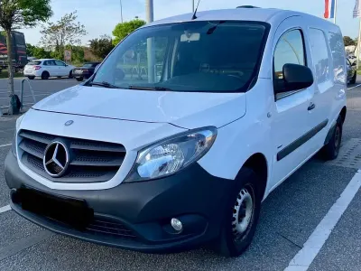 Używany Mercedes Citan 109 90 KM (66 kW) 2014 Biały Minivan