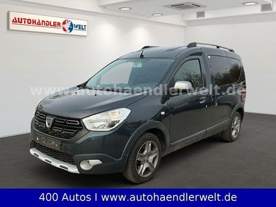 Usata Dacia Dokker Stepway 131 CV (96 kW) 2020 Grigio Monovolume