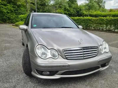 Gebraucht Mercedes C320 Sport Edition 224 PS (164 kW) 2007 Gold Limousine