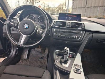 Gebraucht BMW 318 160 PS (117 kW) 2013 Blau Kombi