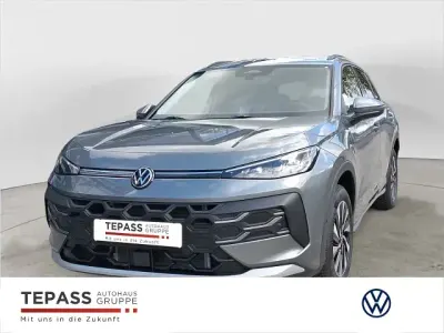 Neu VW T-Roc Active 116 PS (85 kW) 2026 Grau SUV