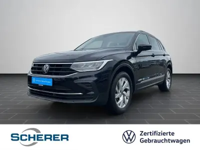 Gebraucht VW Tiguan Move 150 PS (110 kW) 2023 Deep blackperleffekt (metallic) SUV