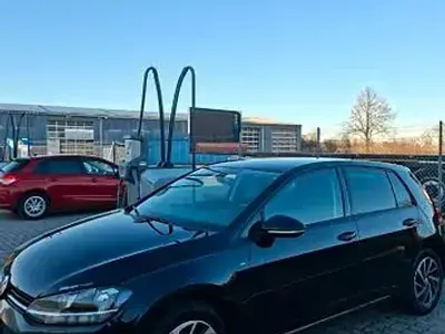 Gebraucht VW Golf VII Join 150 PS (110 kW) 2018 Schwarz Limousine
