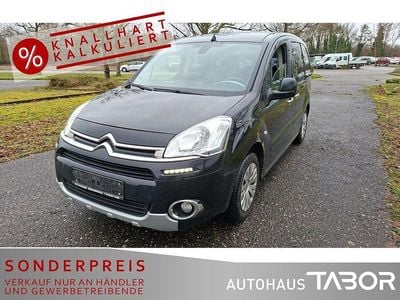 Gebraucht Citroën Berlingo SELECTION 92 PS (67 kW) 2015 Lack onyx schwarz/deckende lac Van / Kleinbus