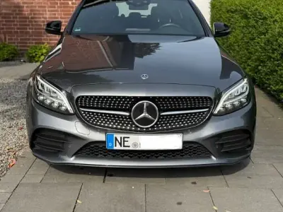 Gebraucht Mercedes C300 AMG 258 PS (189 kW) 2018 Grau Limousine