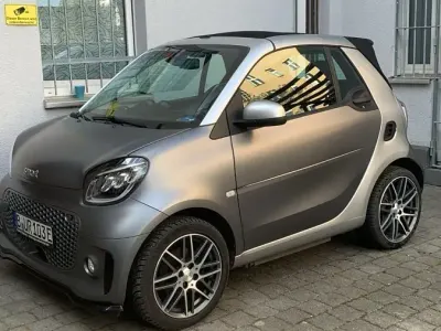 Usata Smart ForTwo Electric Drive 60 kW (82 CV) 2021 Cabrio