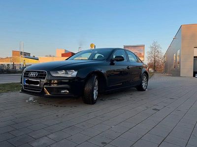 Gebraucht Audi A4 136 PS (100 kW) 2015 Schwarz Limousine
