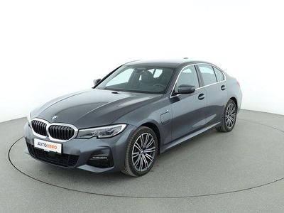 Gebraucht BMW 330e M Sport 113 PS (83 kW) 2020 Grau Limousine