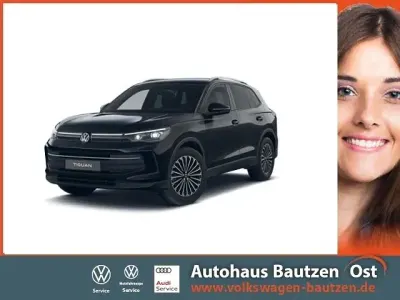 Gebraucht VW Tiguan Goal 150 PS (110 kW) 2025 Grenadillschwarz metallic SUV