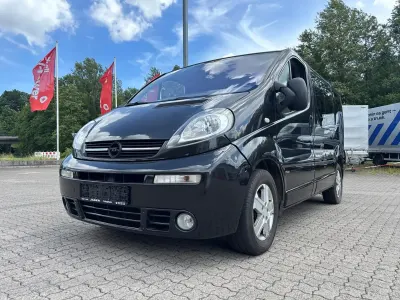 Gebraucht Opel Vivaro 135 PS (99 kW) 2006 Schwarz Van / Kleinbus