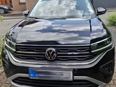 Gebraucht VW T-Cross Life 95 PS (69 kW) 2024 Schwarz SUV